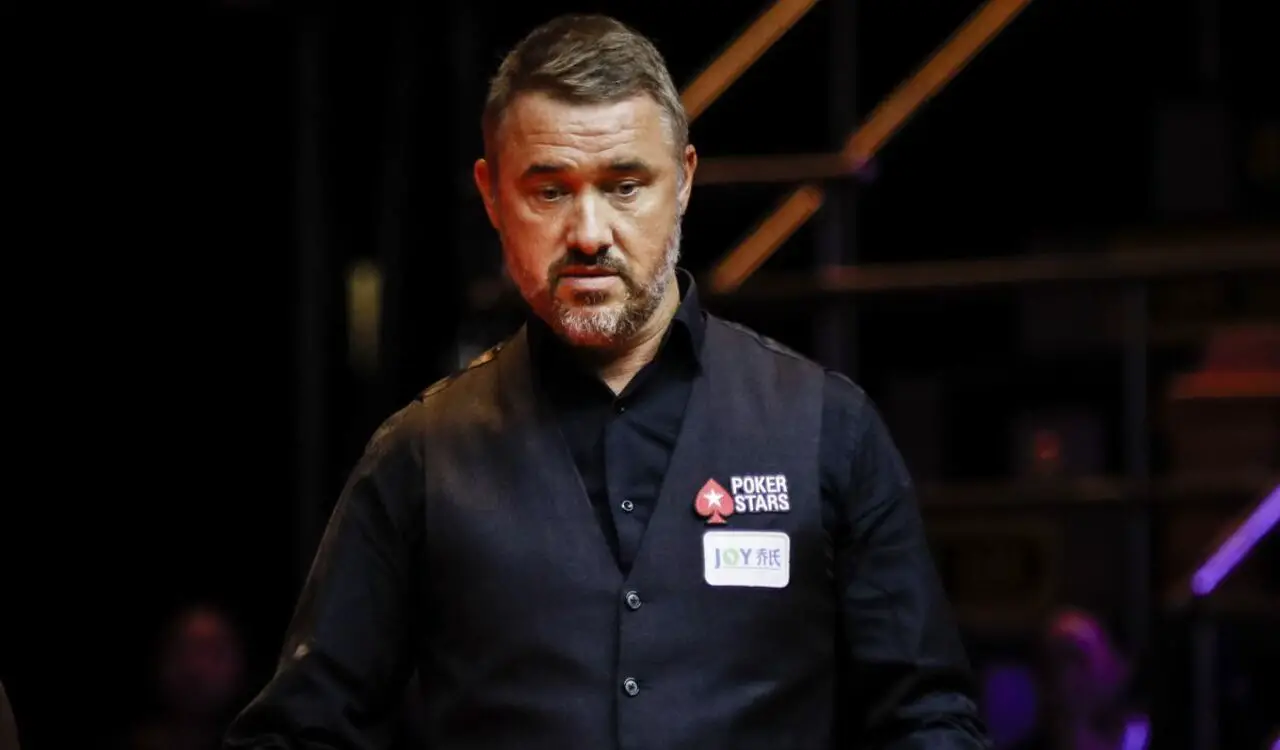 Ronnie O Sullivan Allows Stephen Hendry to Play in Underwear if He Wants